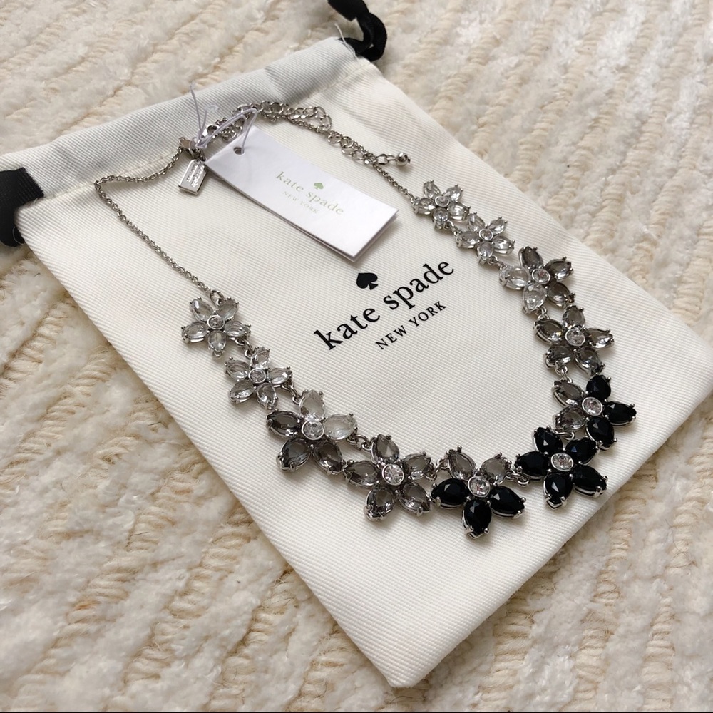 NWT Kate Spade ombré flower necklace - Picture 7 of 7